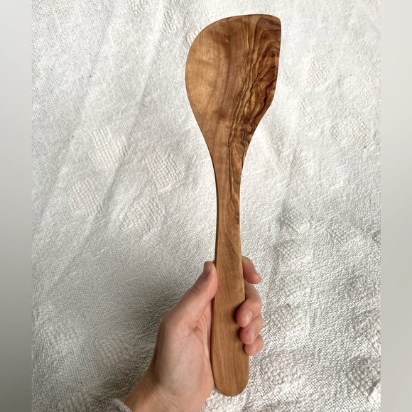 New handcrafted wooden pointed stirring spoon - Picture 2 of 6